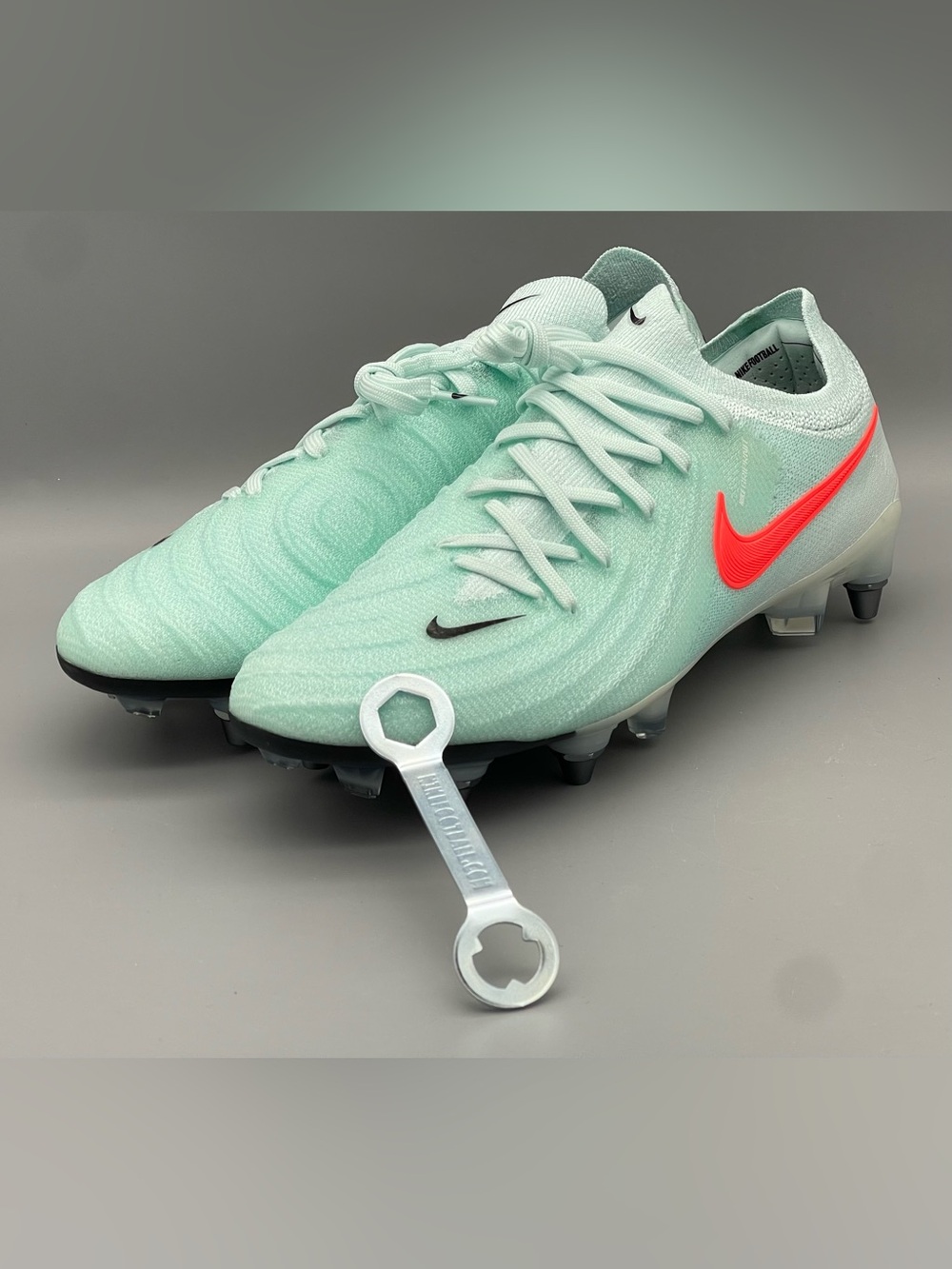 Nike Phantom GX 2 Elite SG Pro Soccer Cleat Men's Size 6 Mad Energy Pack NEW